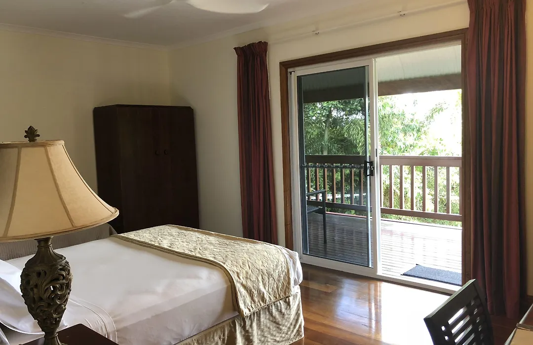 Daintree Manor B&B-1
