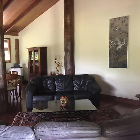 Daintree Manor B&B-2